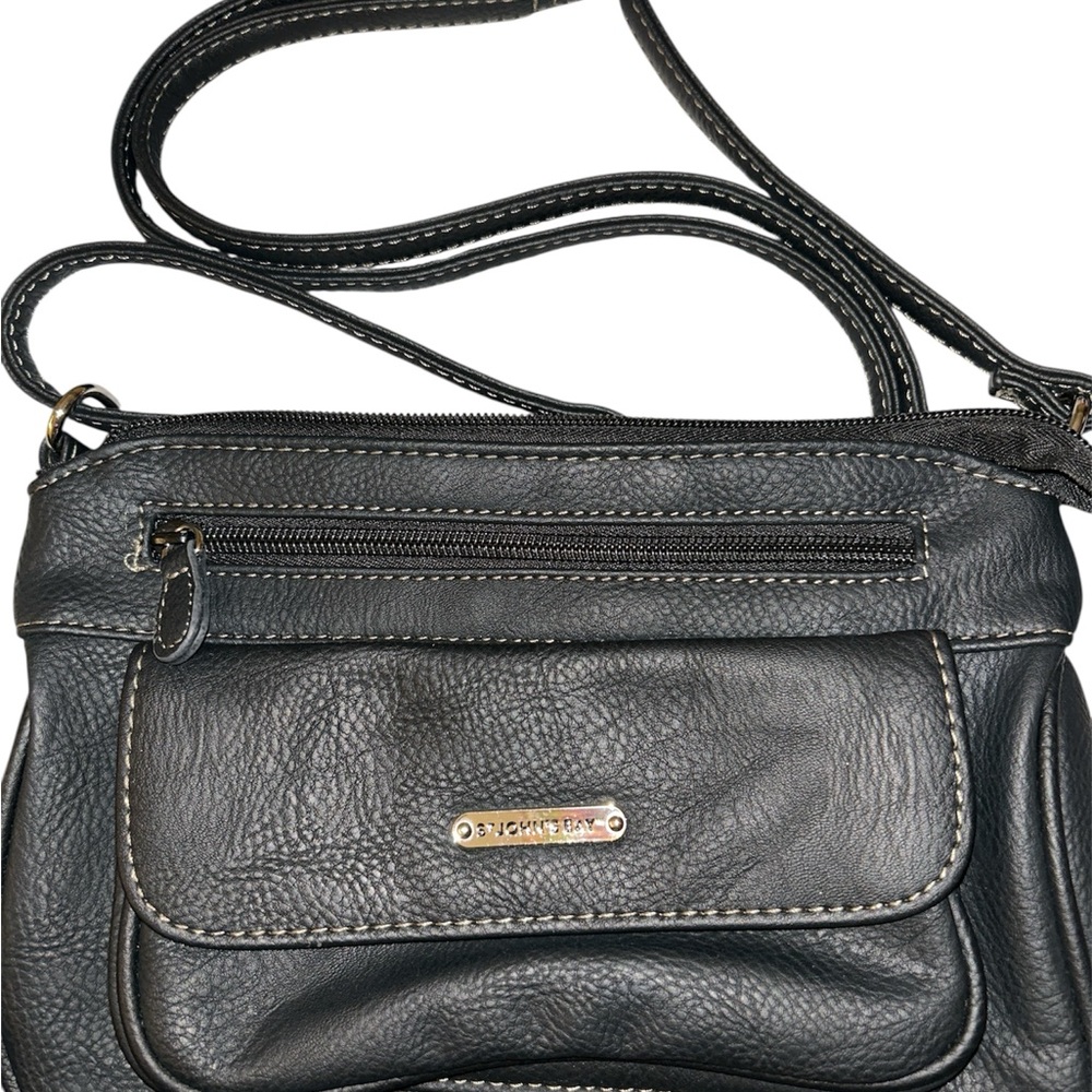 St. John's Bay Black Crossbody Bag - Picture 4 of 6